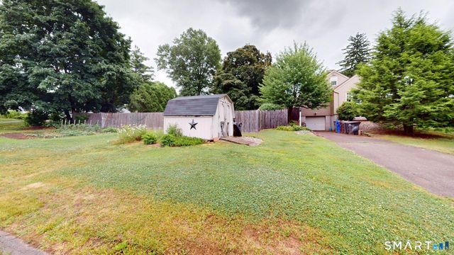 8 Bridge Lane, Enfield, CT 06082