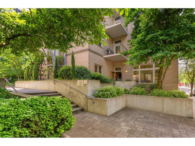 1120 Nw Northrup St 102, Portland, OR 97209
