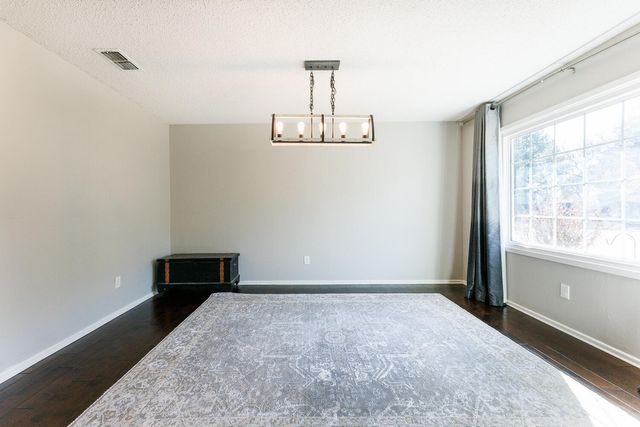 6613 Norwood Avenue, Lubbock, TX 79413