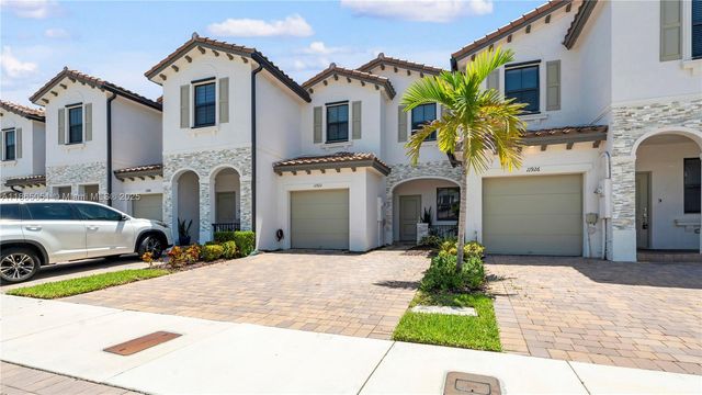 11922 SW 245 TER 0, Homestead, FL 33032