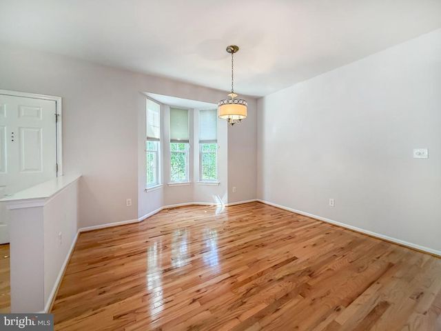 16 DISPATCH DR, Washington Crossing, PA 18977