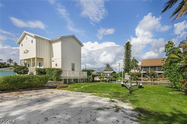 16290 Tortuga ST, Bokeelia, FL 33922