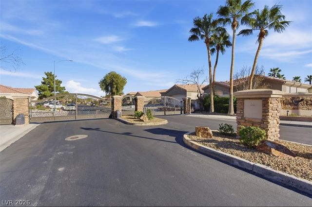 7430 Bisonwood Avenue, Las Vegas, NV 89131