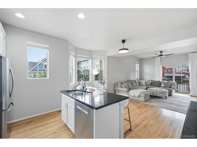 10241 Bellwether Ln, Lone Tree, CO 80124