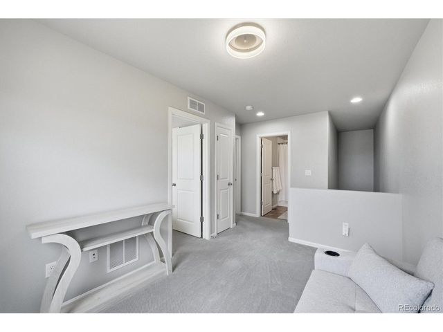 10241 Bellwether Ln, Lone Tree, CO 80124