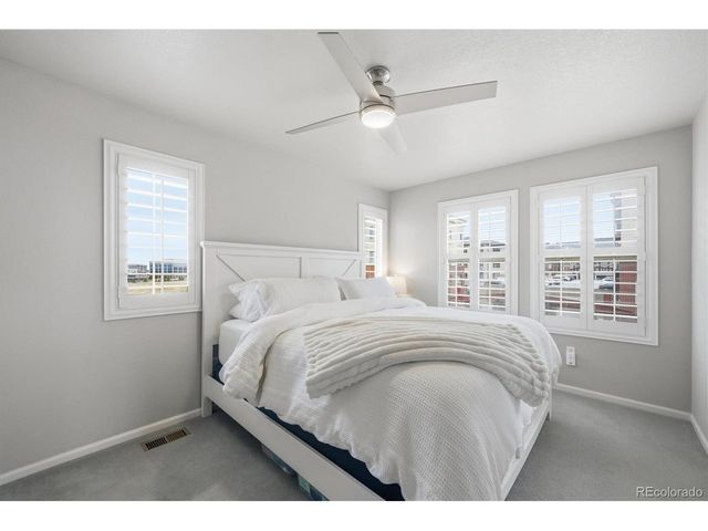 10241 Bellwether Ln, Lone Tree, CO 80124