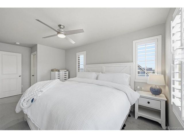10241 Bellwether Ln, Lone Tree, CO 80124