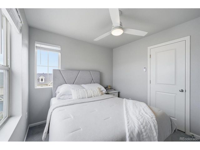 10241 Bellwether Ln, Lone Tree, CO 80124