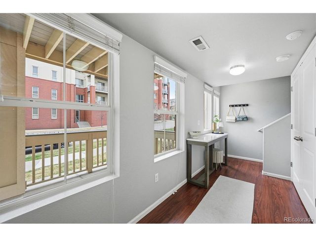 10241 Bellwether Ln, Lone Tree, CO 80124