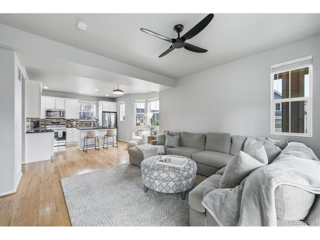 10241 Bellwether Ln, Lone Tree, CO 80124