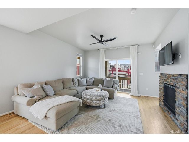 10241 Bellwether Ln, Lone Tree, CO 80124