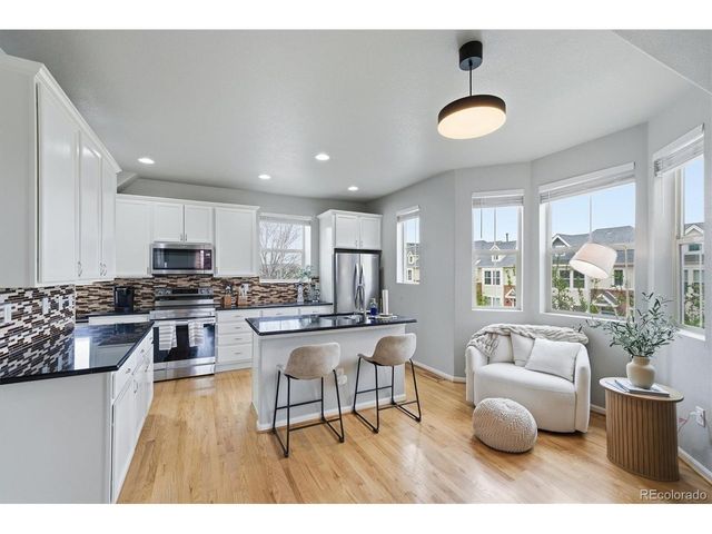 10241 Bellwether Ln, Lone Tree, CO 80124
