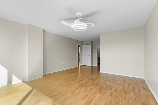 9715 Woods Drive 510, Skokie, IL 60077