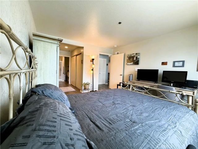 24410 Crenshaw, Torrance, CA 90505