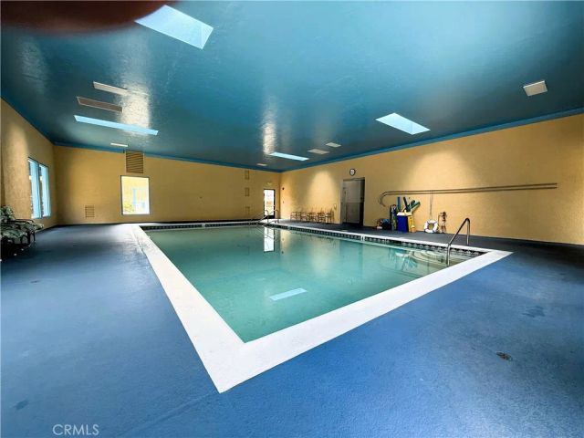 24410 Crenshaw, Torrance, CA 90505