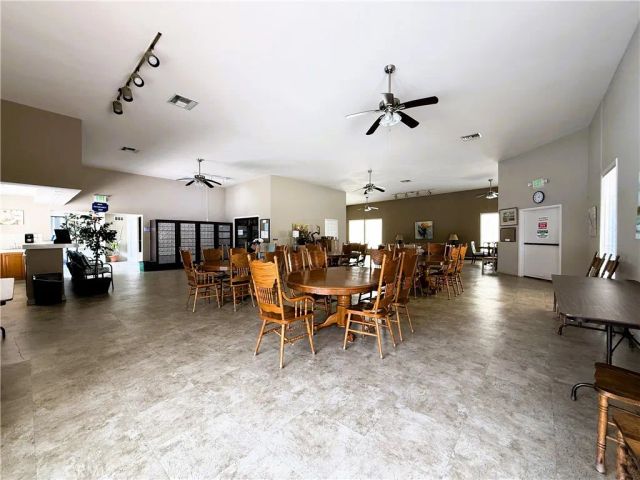24410 Crenshaw, Torrance, CA 90505