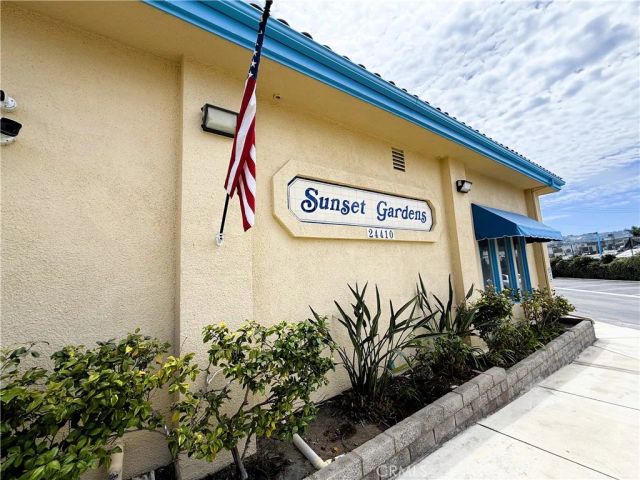 24410 Crenshaw, Torrance, CA 90505