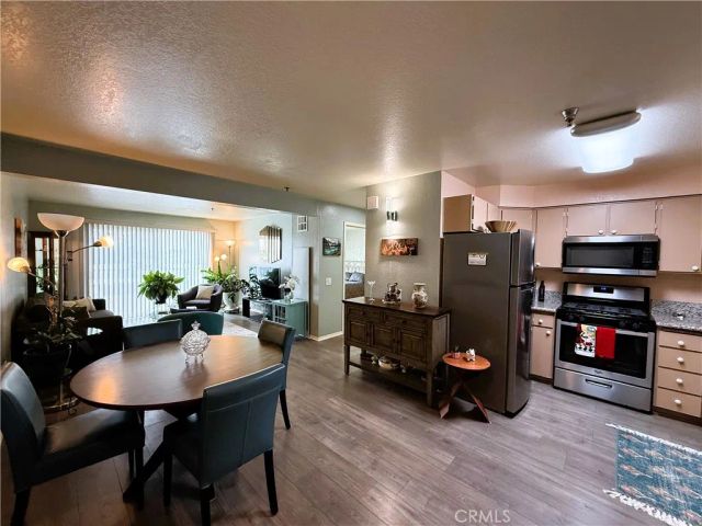 24410 Crenshaw, Torrance, CA 90505