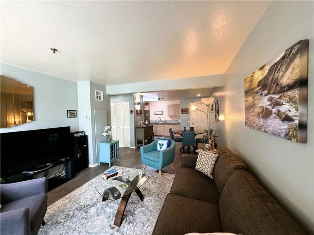 24410 Crenshaw, Torrance, CA 90505