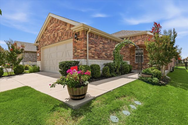 1256 Eagle Lane, Little Elm, TX 76227