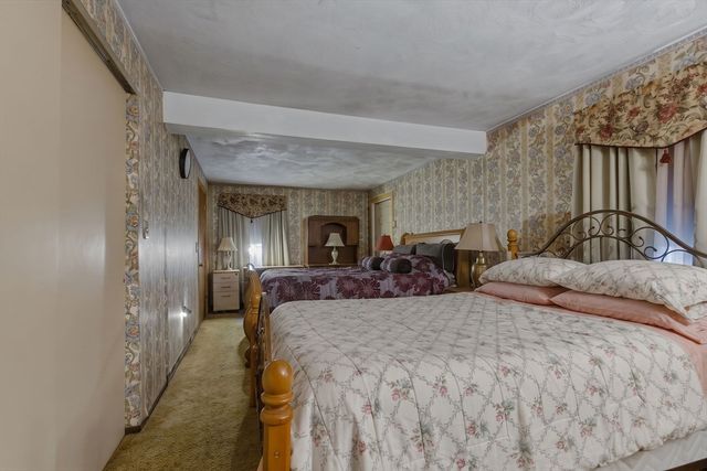 49 Francine Rd, Raynham, MA 02767