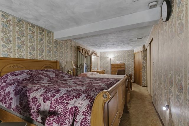 49 Francine Rd, Raynham, MA 02767