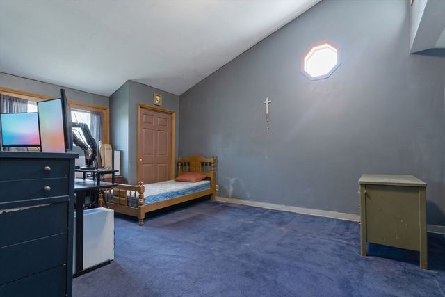 49 Francine Rd, Raynham, MA 02767