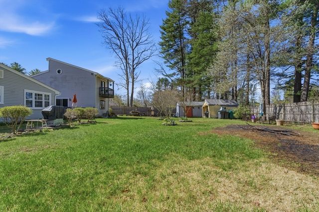 49 Francine Rd, Raynham, MA 02767