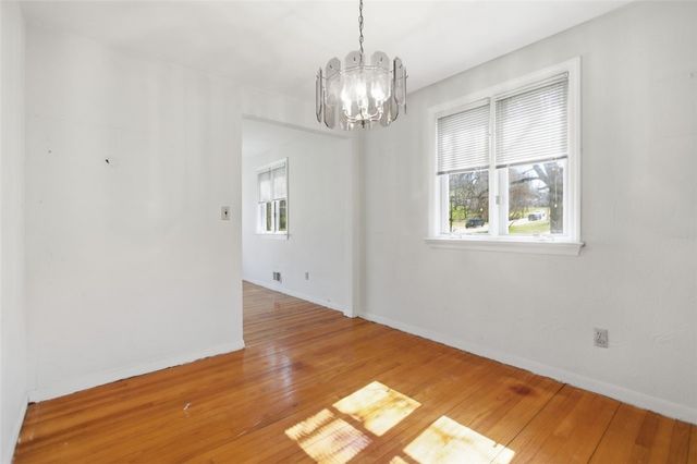 527 E McMurray Rd, Peters Twp, PA 15317
