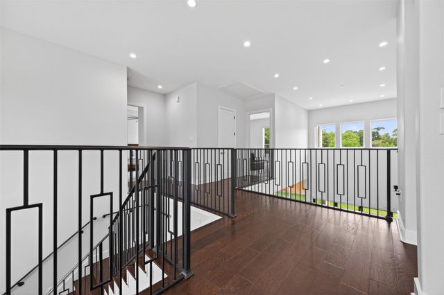 14002 Woodthorpe Lane, Houston, TX 77079