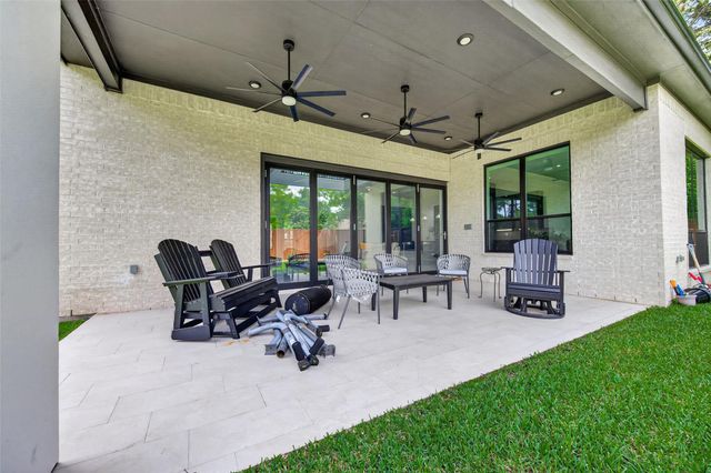 14002 Woodthorpe Lane, Houston, TX 77079