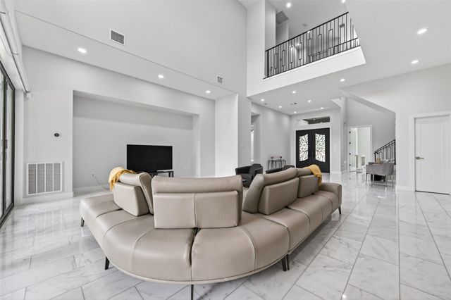 14002 Woodthorpe Lane, Houston, TX 77079