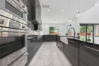 14002 Woodthorpe Lane, Houston, TX 77079