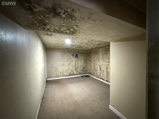 822 Coach N 6 Court, St Louis, MO 63137