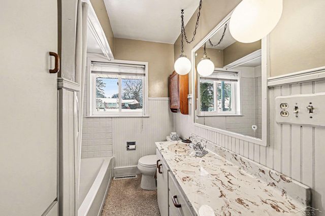 1288 Wilson Avenue, Saginaw Twp, MI 48638