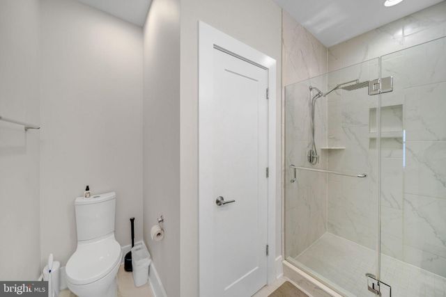 11326 EMERALD PARK RD, Potomac, MD 20854