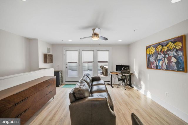 11326 EMERALD PARK RD, Potomac, MD 20854