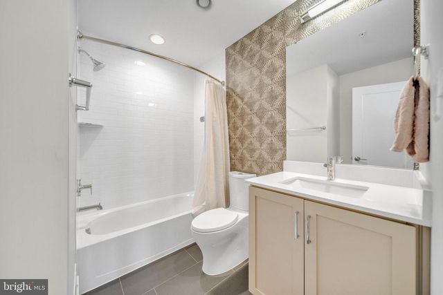 11326 EMERALD PARK RD, Potomac, MD 20854