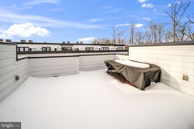 11326 EMERALD PARK RD, Potomac, MD 20854