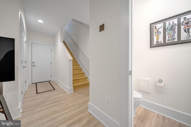 11326 EMERALD PARK RD, Potomac, MD 20854