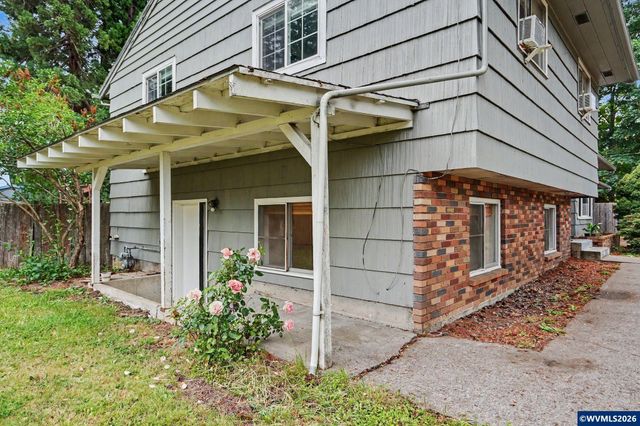 6995 River Rd NE, Keizer, OR 97303