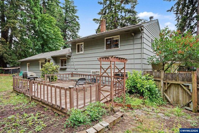 6995 River Rd NE, Keizer, OR 97303