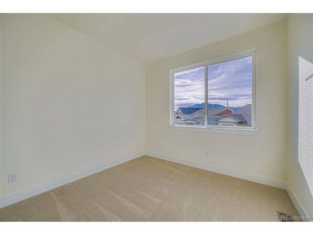 1727 Keystone Crest Ln, Colorado Springs, CO 80905