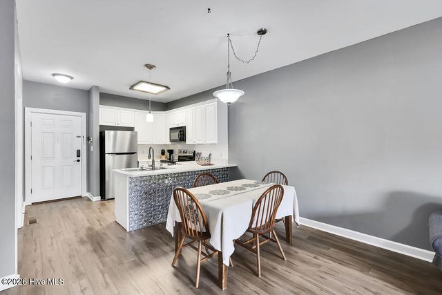 608 W Brown Street Apt F, Southport, NC 28461