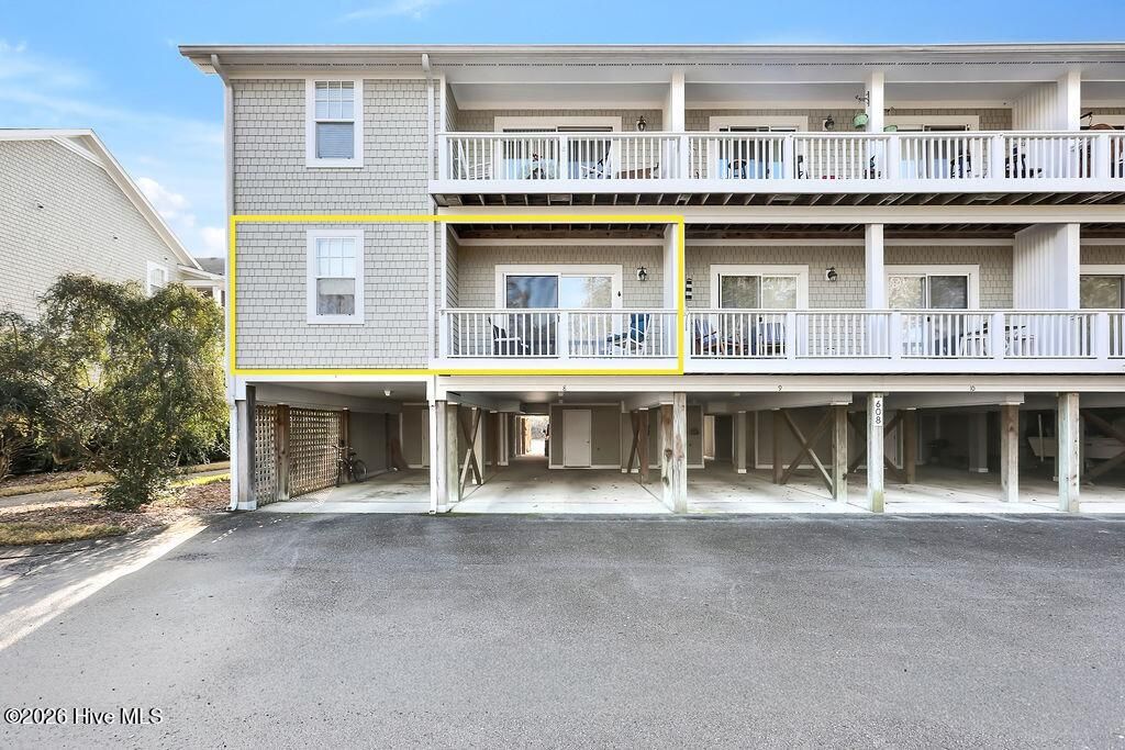 608 W Brown Street Apt F, Southport, NC 28461