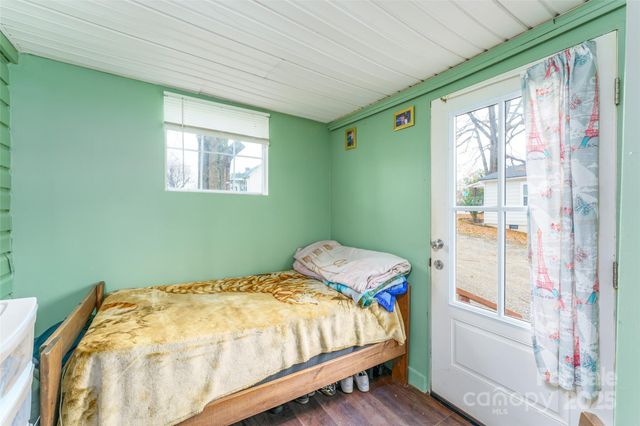 2703 Glendale Avenue, Kannapolis, NC 28081