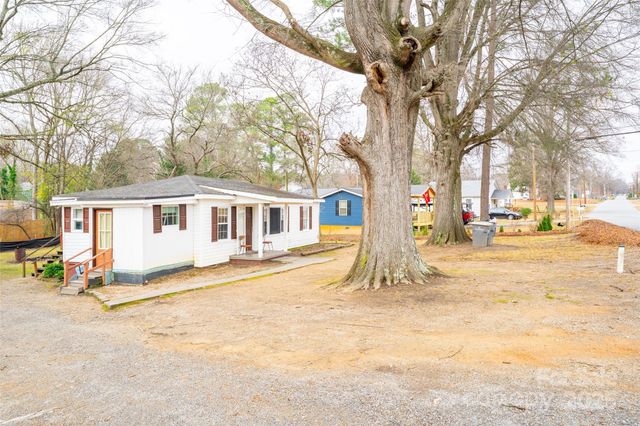 2703 Glendale Avenue, Kannapolis, NC 28081