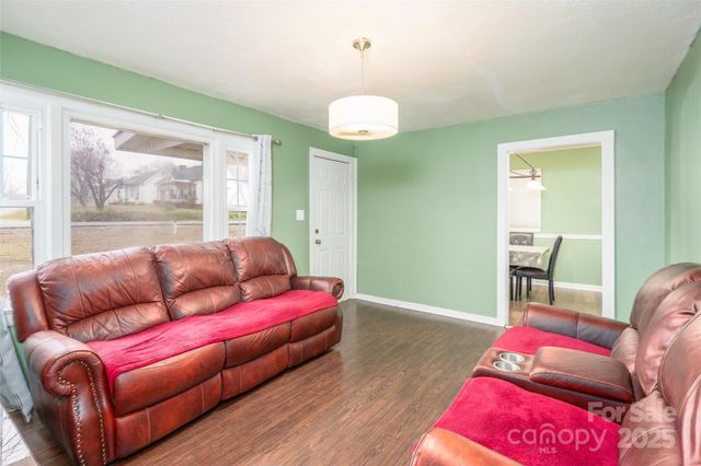 2703 Glendale Avenue, Kannapolis, NC 28081