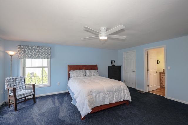 13 Jump Lane, Hudson, NH 03051