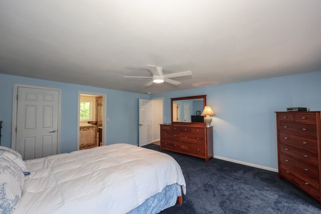 13 Jump Lane, Hudson, NH 03051